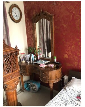 wooden dressing table