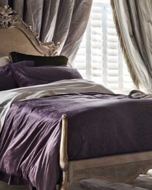 teakwood bed