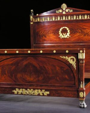 teakwood bed